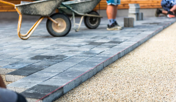 Best Custom Driveway Pavers  in Farmingville, NY